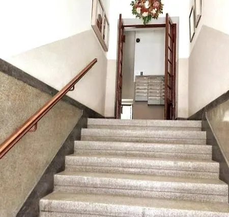 Old Town - Rzeszowska R6 *