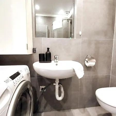 Old Town - Rzeszowska R6 Apartment