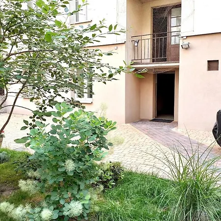 Old Town - Rzeszowska R6 Apartment