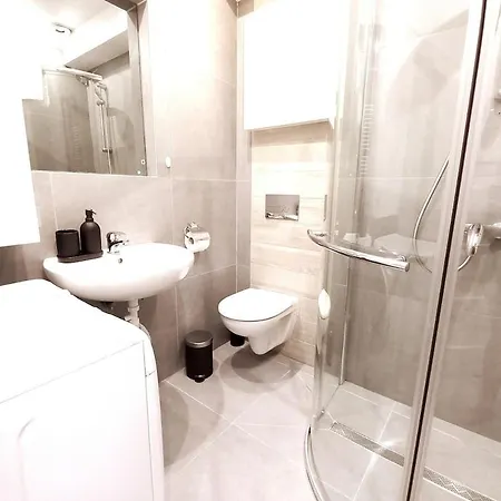 Old Town - Rzeszowska R6 Krakow